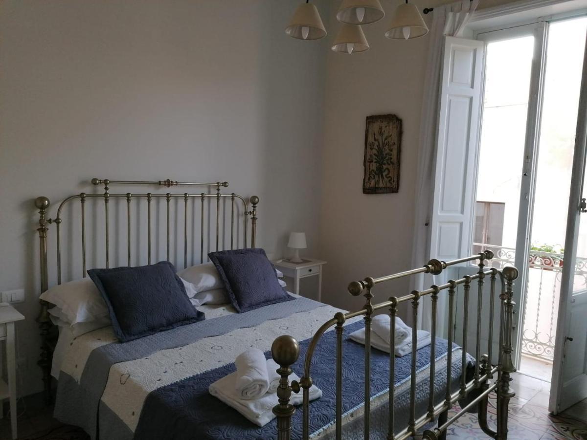 Boutique Rooms&Breakfast GranVeliero Trapani Extérieur photo